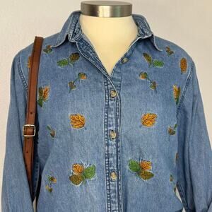 Vintage 90s Denim Long Sleeve Shirt Embroidered leaves Size Large Petite